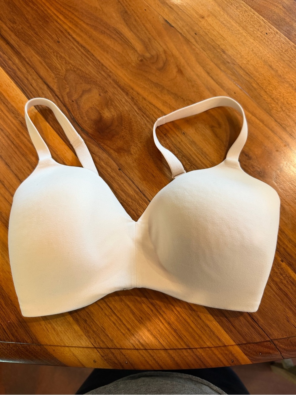 Wacoal How Perfect wire free TShirt Bra - Cream/White size 32ddd
